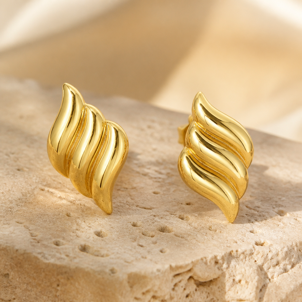 Aretes omegas de oro de 10k