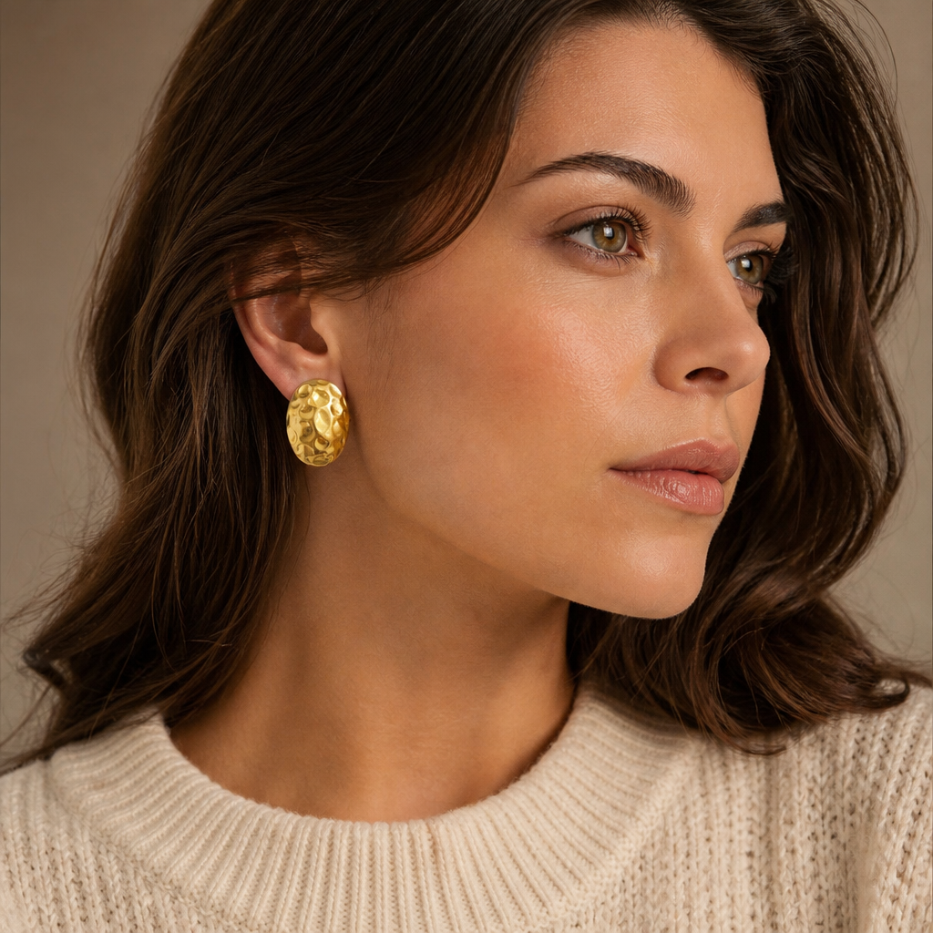 Aretes omega de oro de 10k