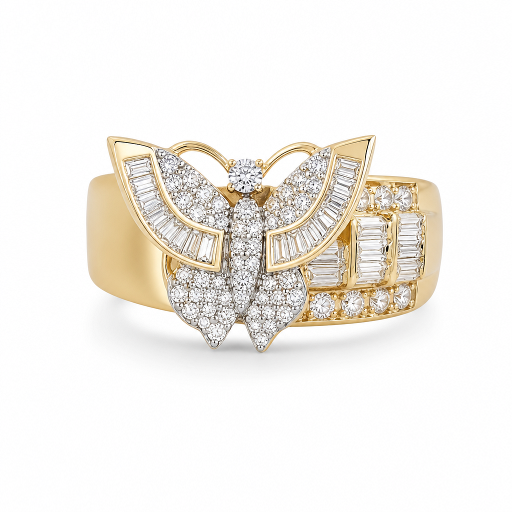 Anillo de lujo en oro con diseño elegante