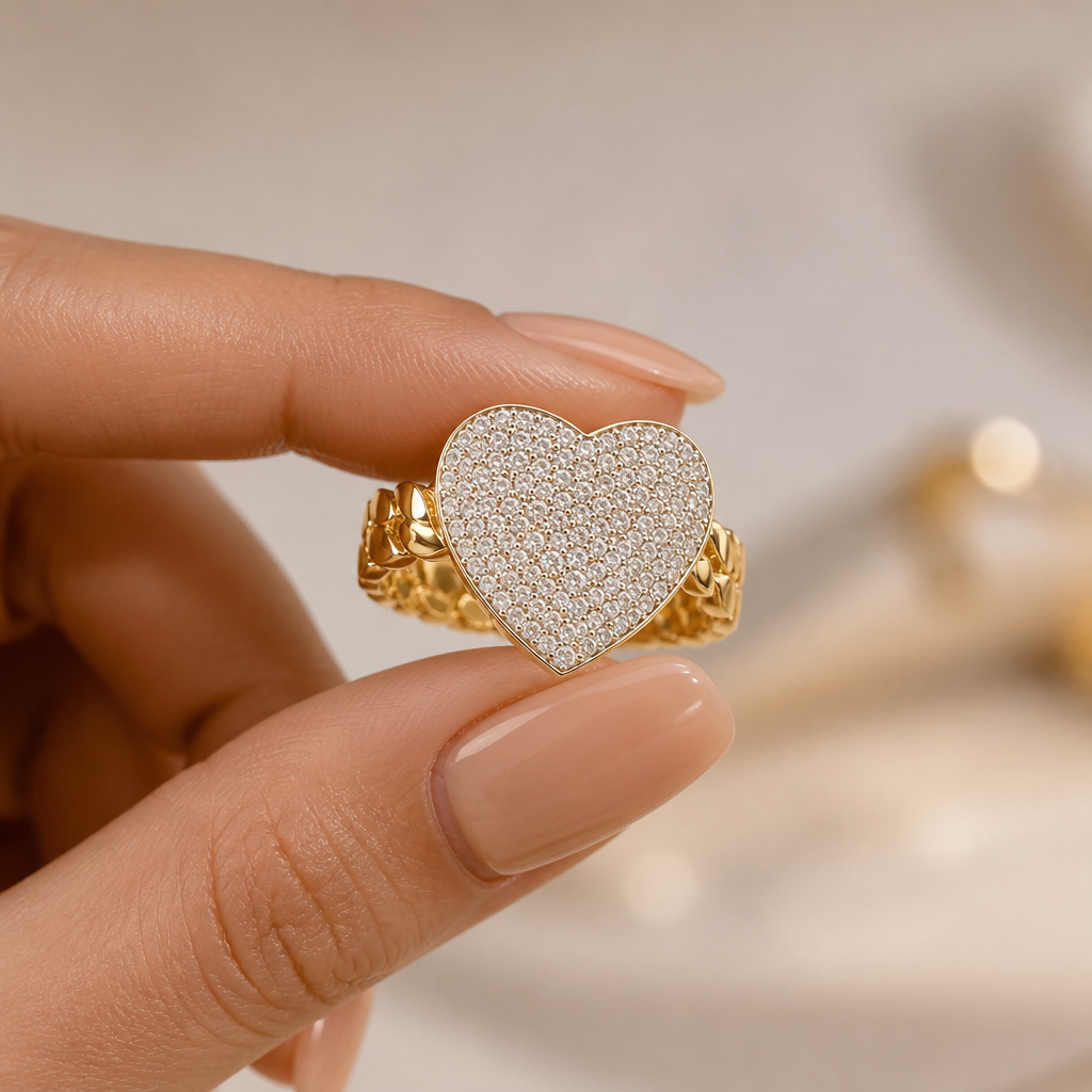 Hermoso anillo de oro de 10k diseño romántico con corazón