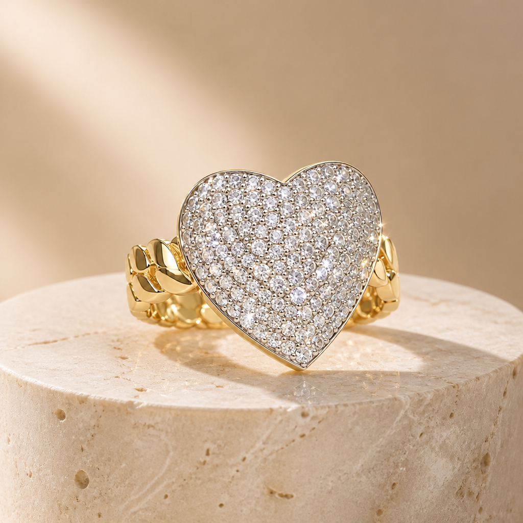 Hermoso anillo de oro de 10k diseño romántico con corazón