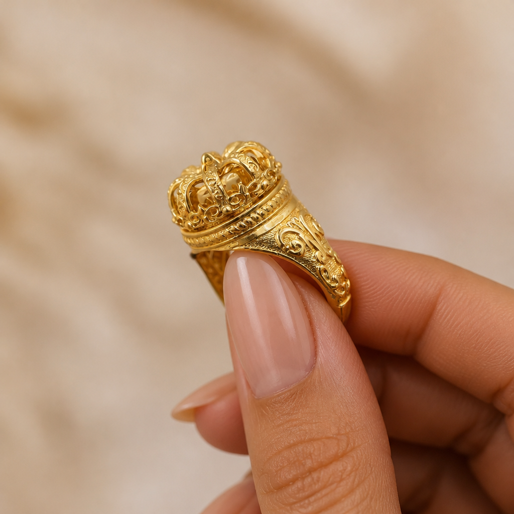 Anillo Corona Real en Oro de 10k Amarillo